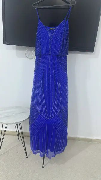 أخرى — فستان للبيع