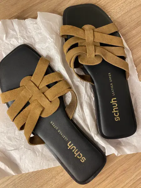 أخرى — شبشب Schuh مقاس 37 جديد