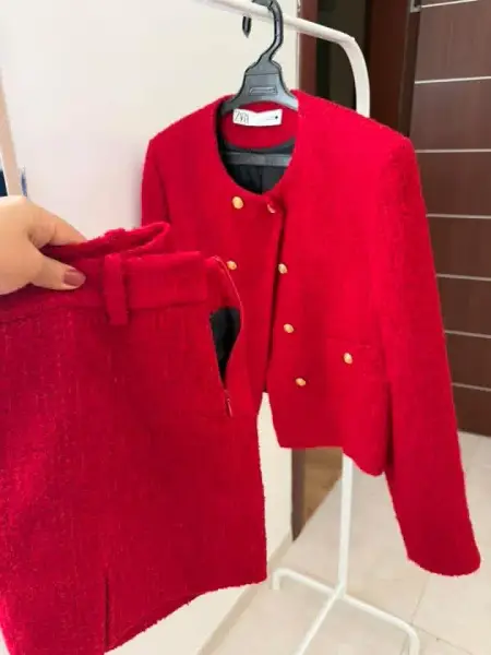 زارا — بدلة من ZARA مقاس38/40