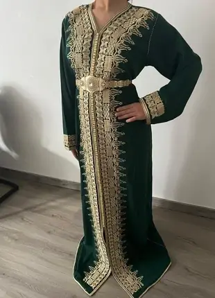 أخرى — تقشيطة خضراء